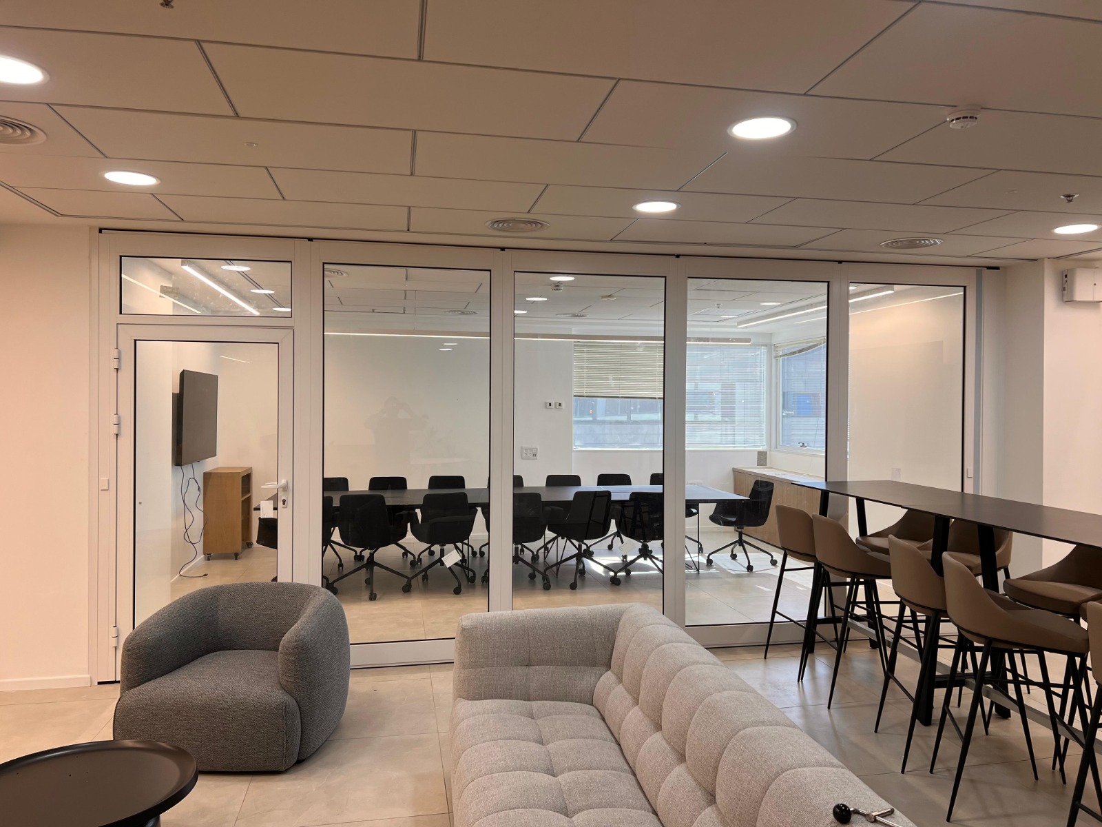 Optimal 50 and Optimal 50 glass